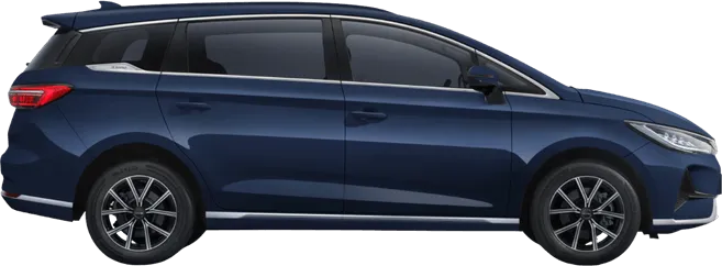 BYD M6