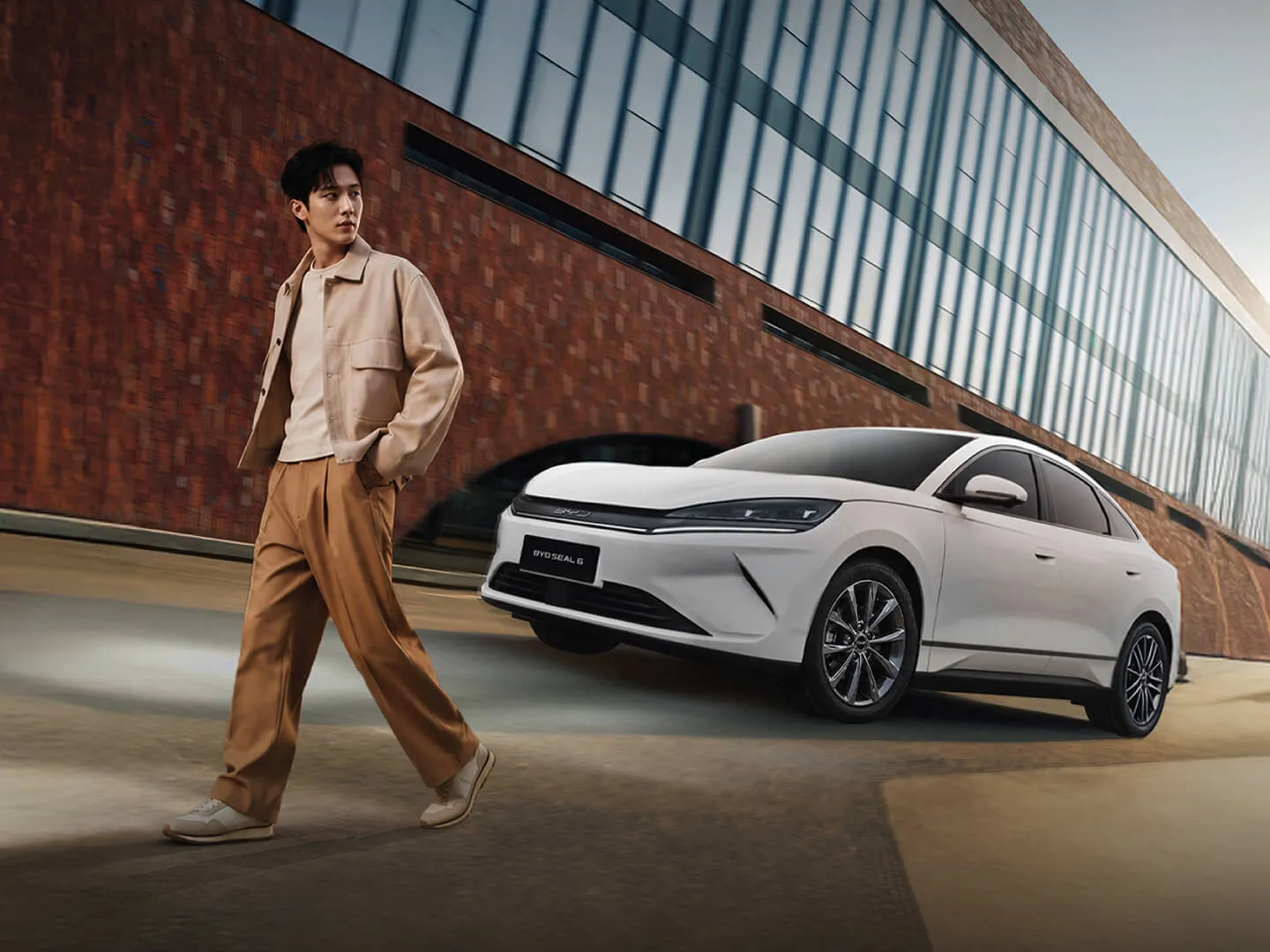 BYD SEAL 6